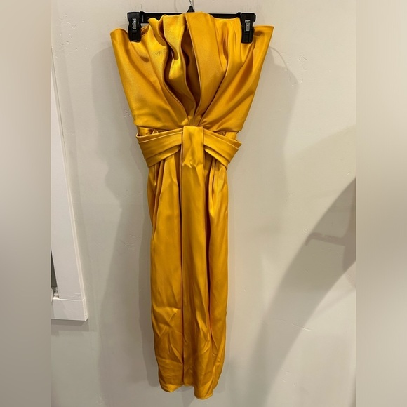 Brandon Maxwell Petal Front Cocktail Satin Dress NWT SZ 4✨✨🔥🔥 - Picture 14 of 16